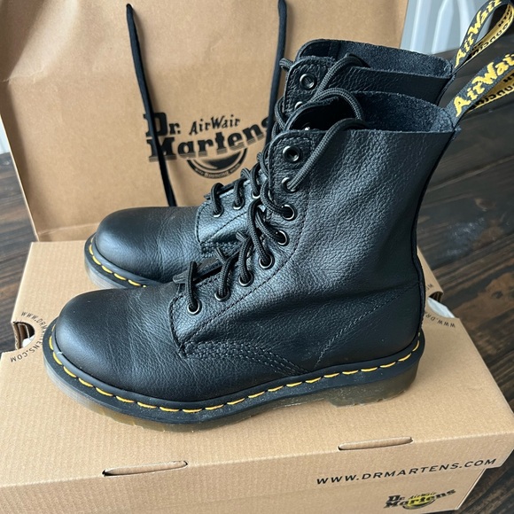 Dr. Martens 1460 Pascal Black Boots - Picture 6 of 10